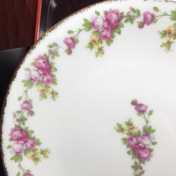 Limoges, France Plate 8.5”D Pink White Yellow Roses Gold Brushed Rim - Picture 3 of 11